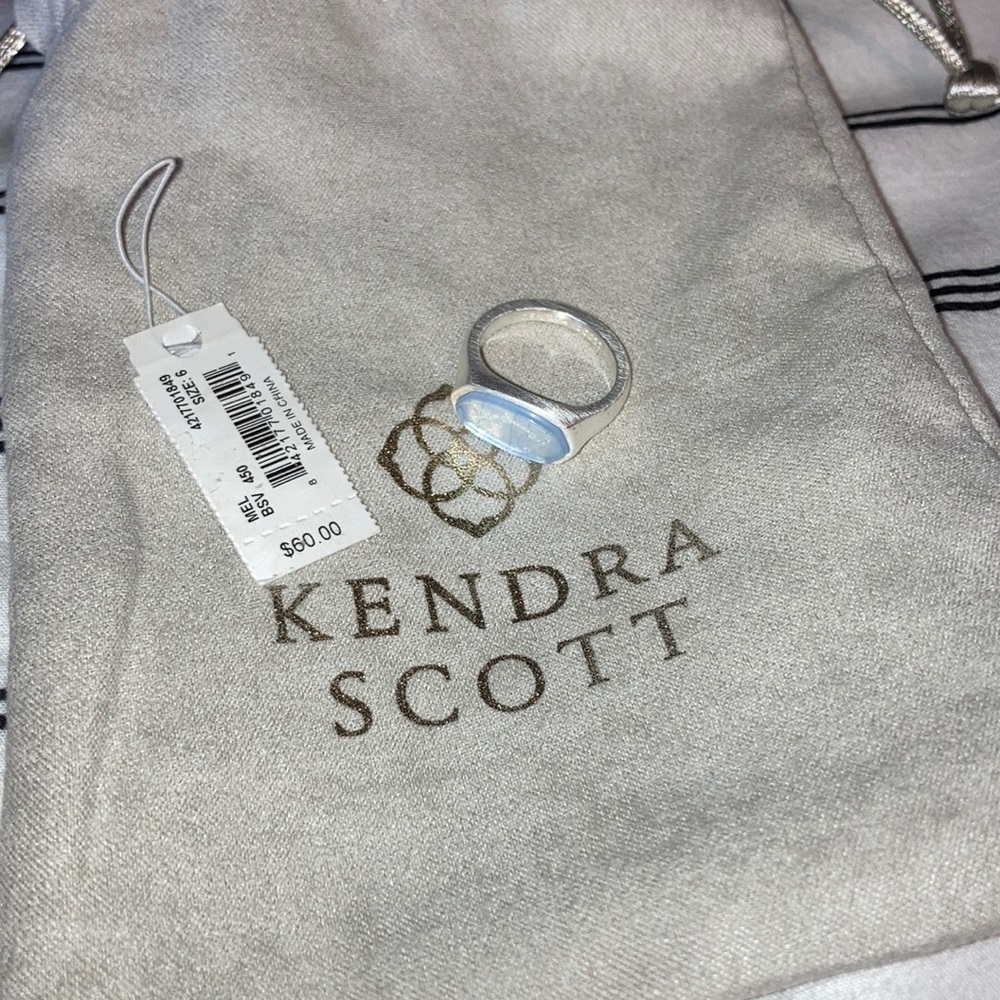 Kendra Scott Ring